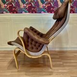 "Pernilla" armchair leather "Bruno Mathsson" 1960.