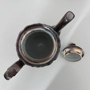 Cafetière en porcelaine métallisée 