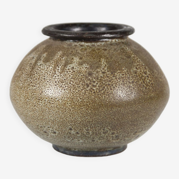 Ovoid ceramic vase