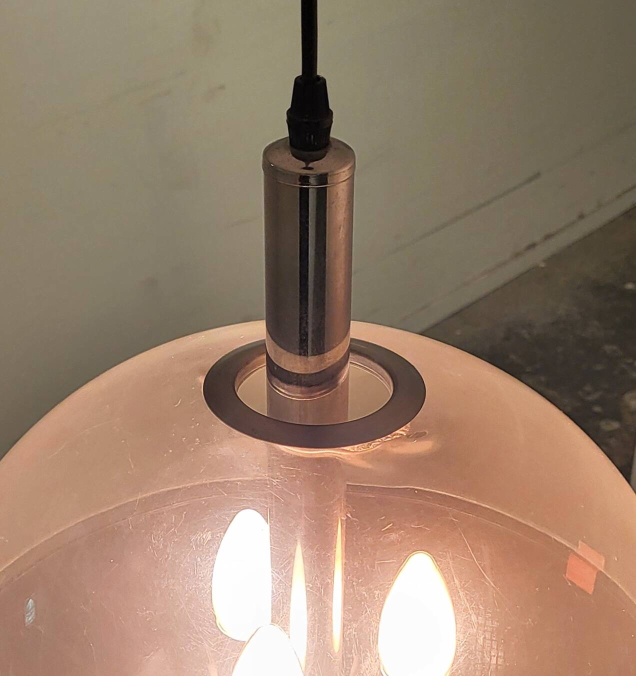 Space age ball pendant
