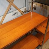 Flexible shelf