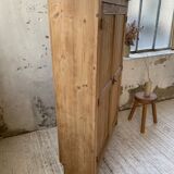 Wooden cabinet cuttery
