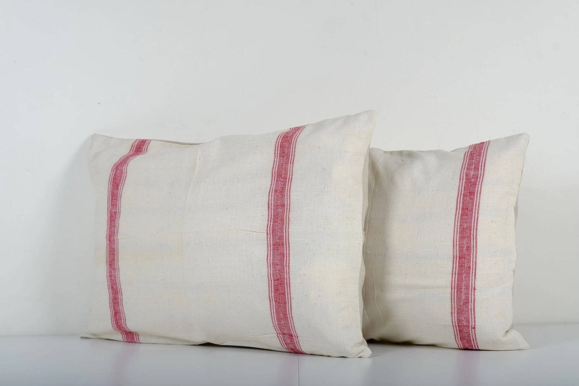 Set of 2 vintage Turkish cushion covers 43x66 cm