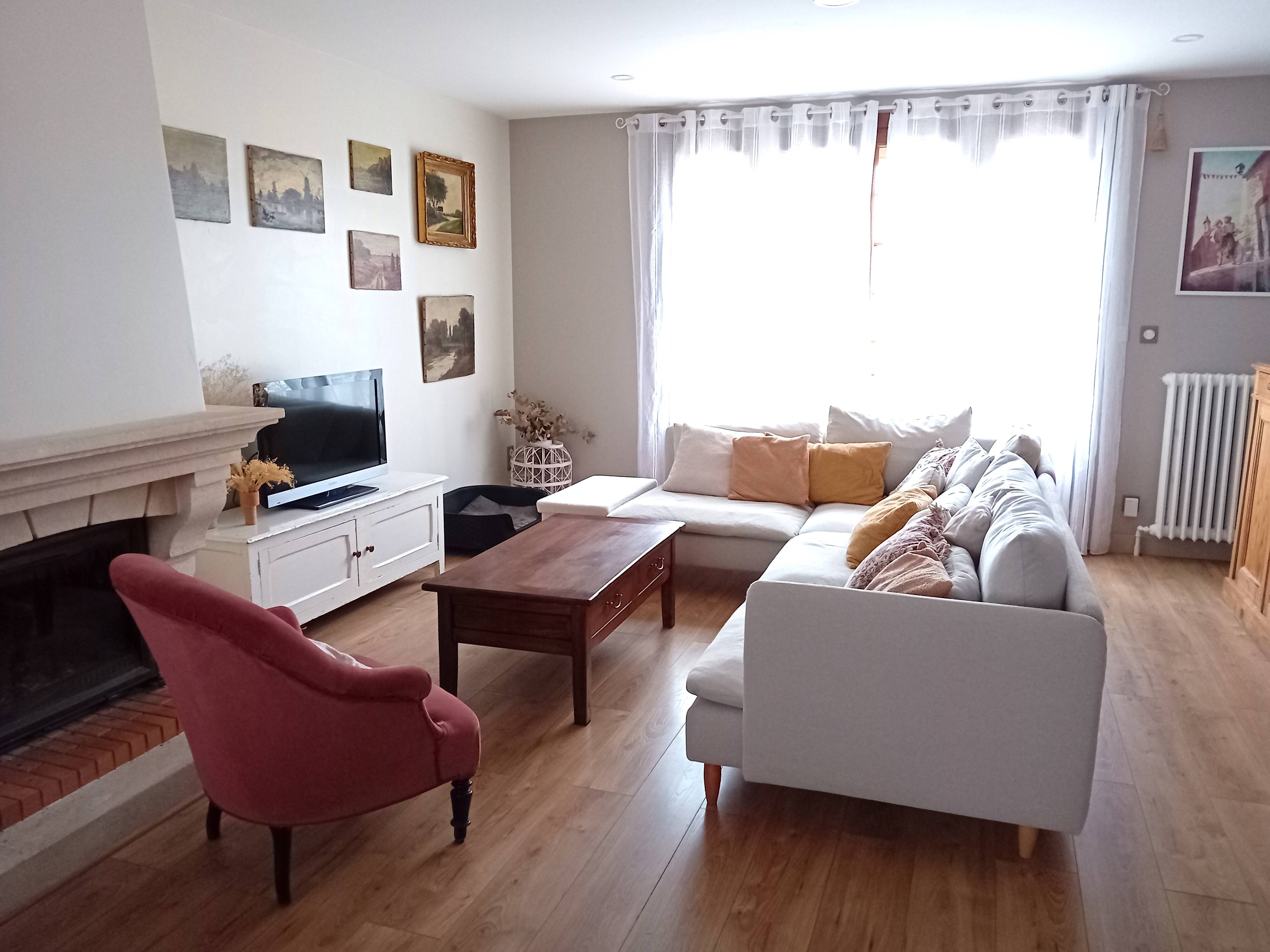 Farmhouse coffee table