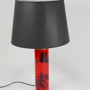 Piero Fornasetti Grande table lamp Bighe red and black mid-century, Italy, 1950s