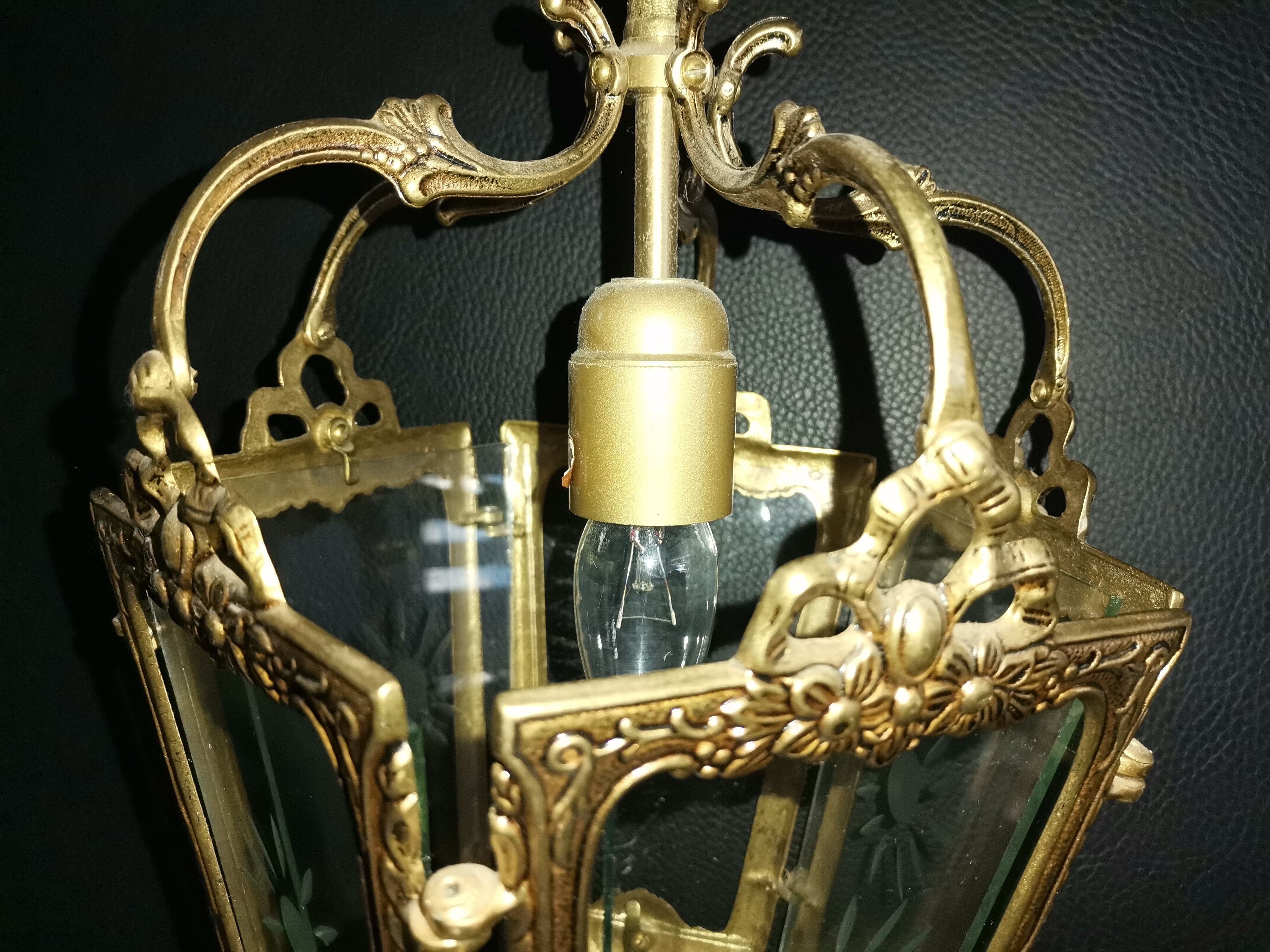 Chandelier suspension lantern