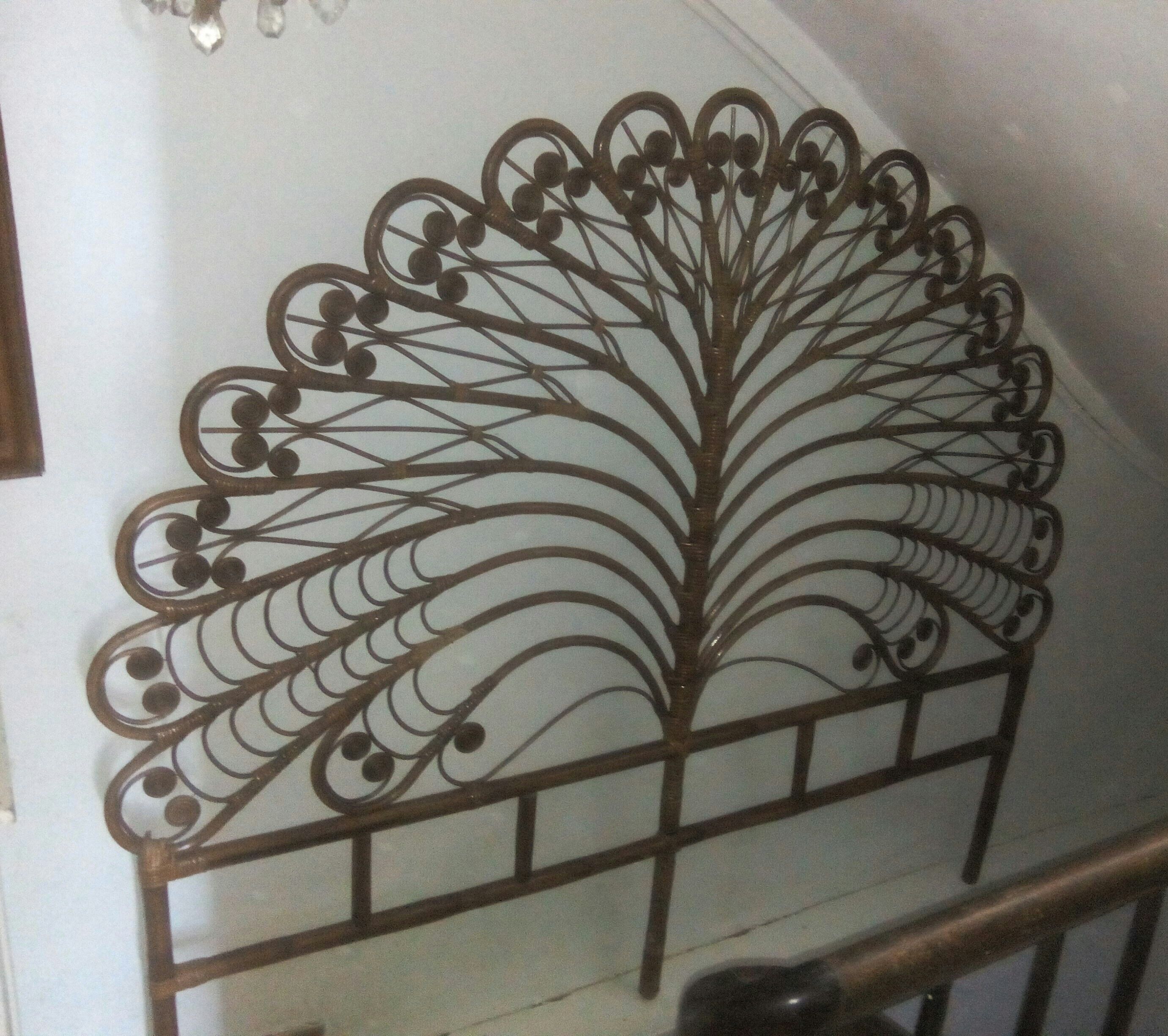 2-seat peacock rattan headboard