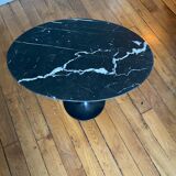 Side table by Eero Saarinen for Knoll