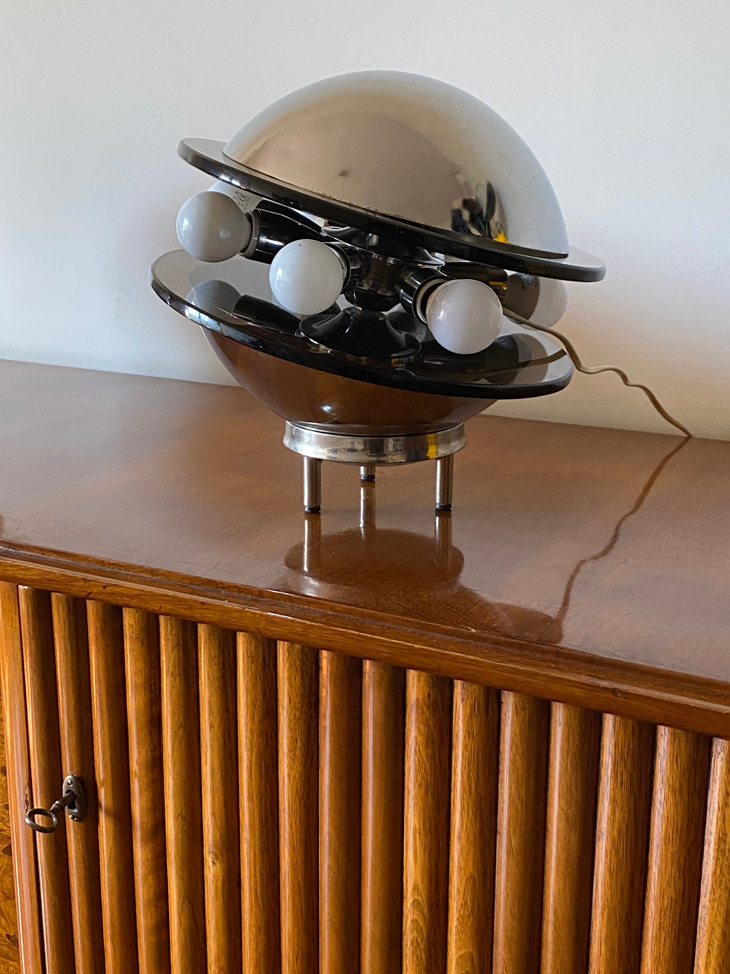 Space age flying saucer Ufo table lamp, Italy 1970s