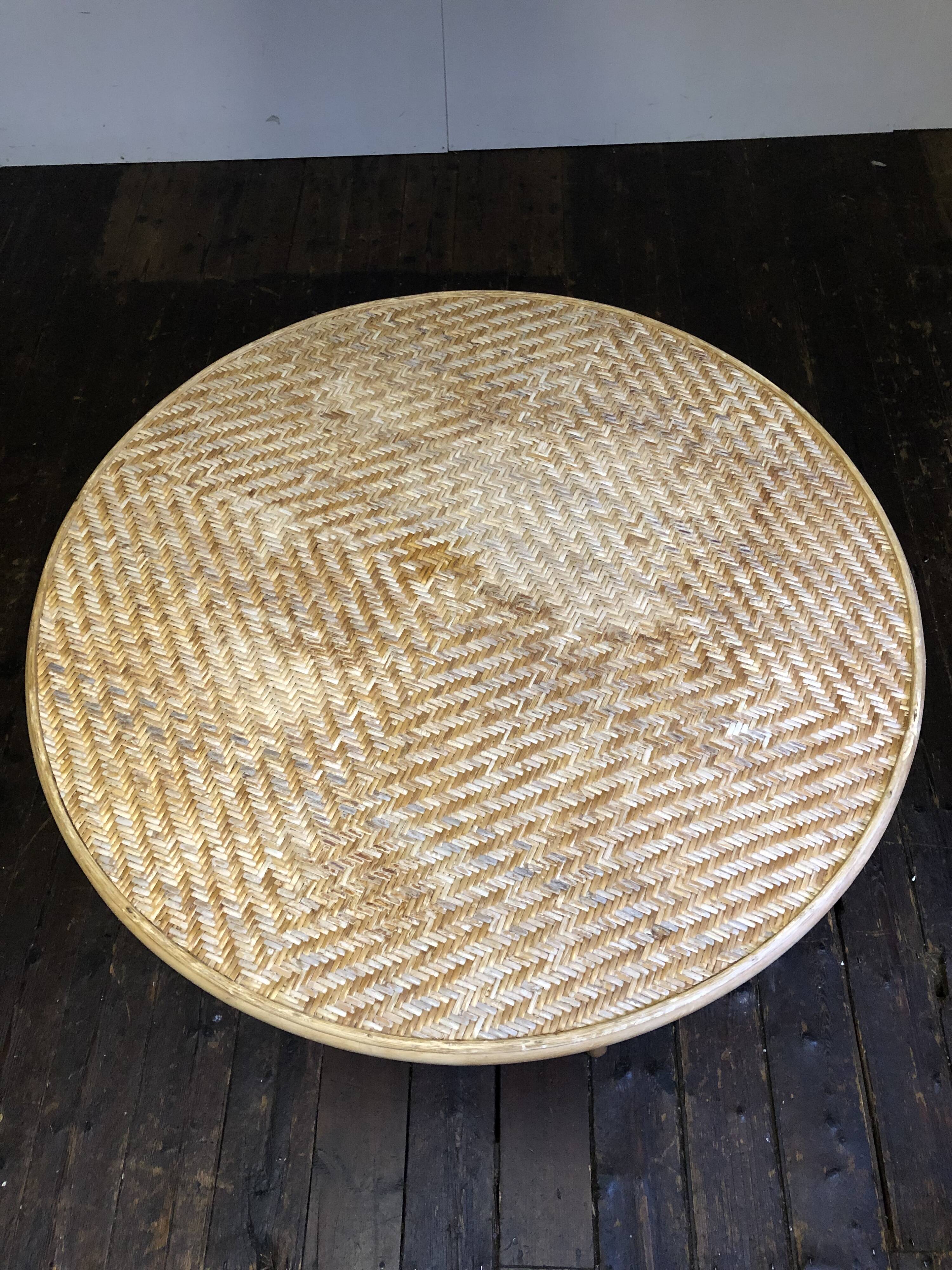 Vtg Mid Century Round Circular Wicker Bamboo Bamboo Table Dining rattan Tiki
