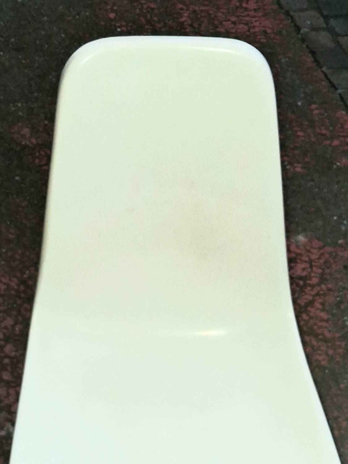 Tulip foot chair published by Gautier, France