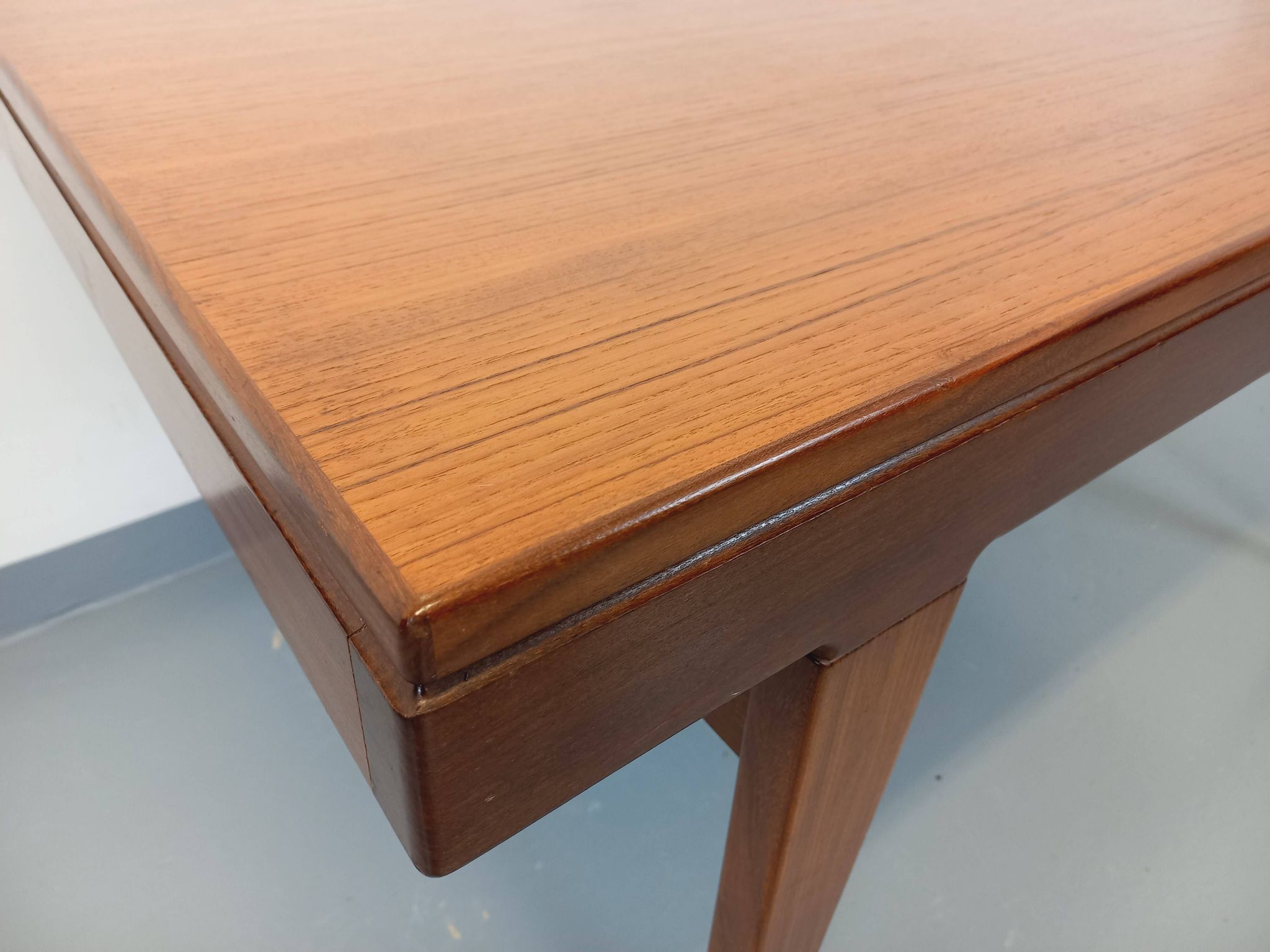 Vintage Scandinavian 50s 60s teak dining table with extension
