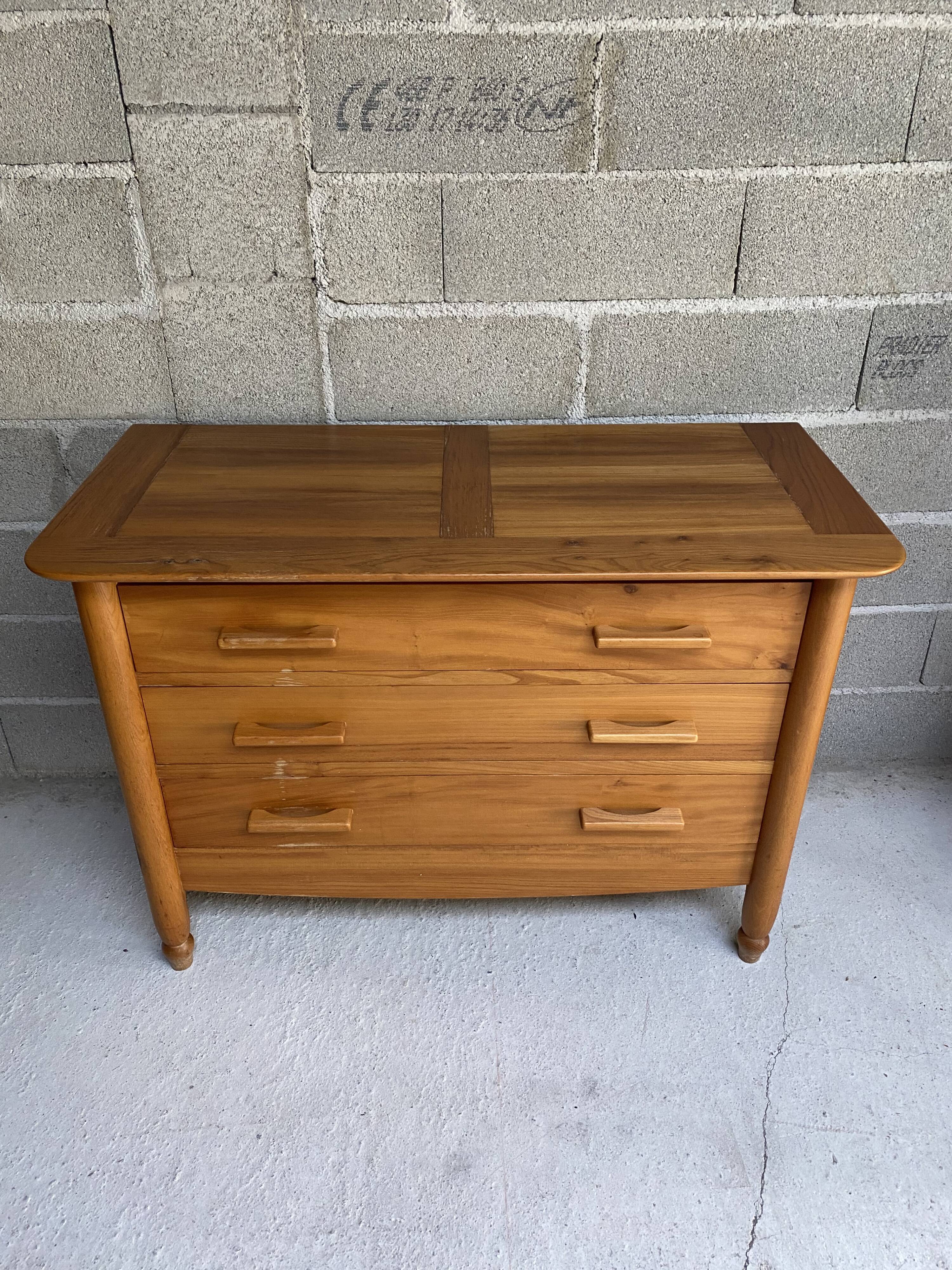 Vintage Regain chest of drawers