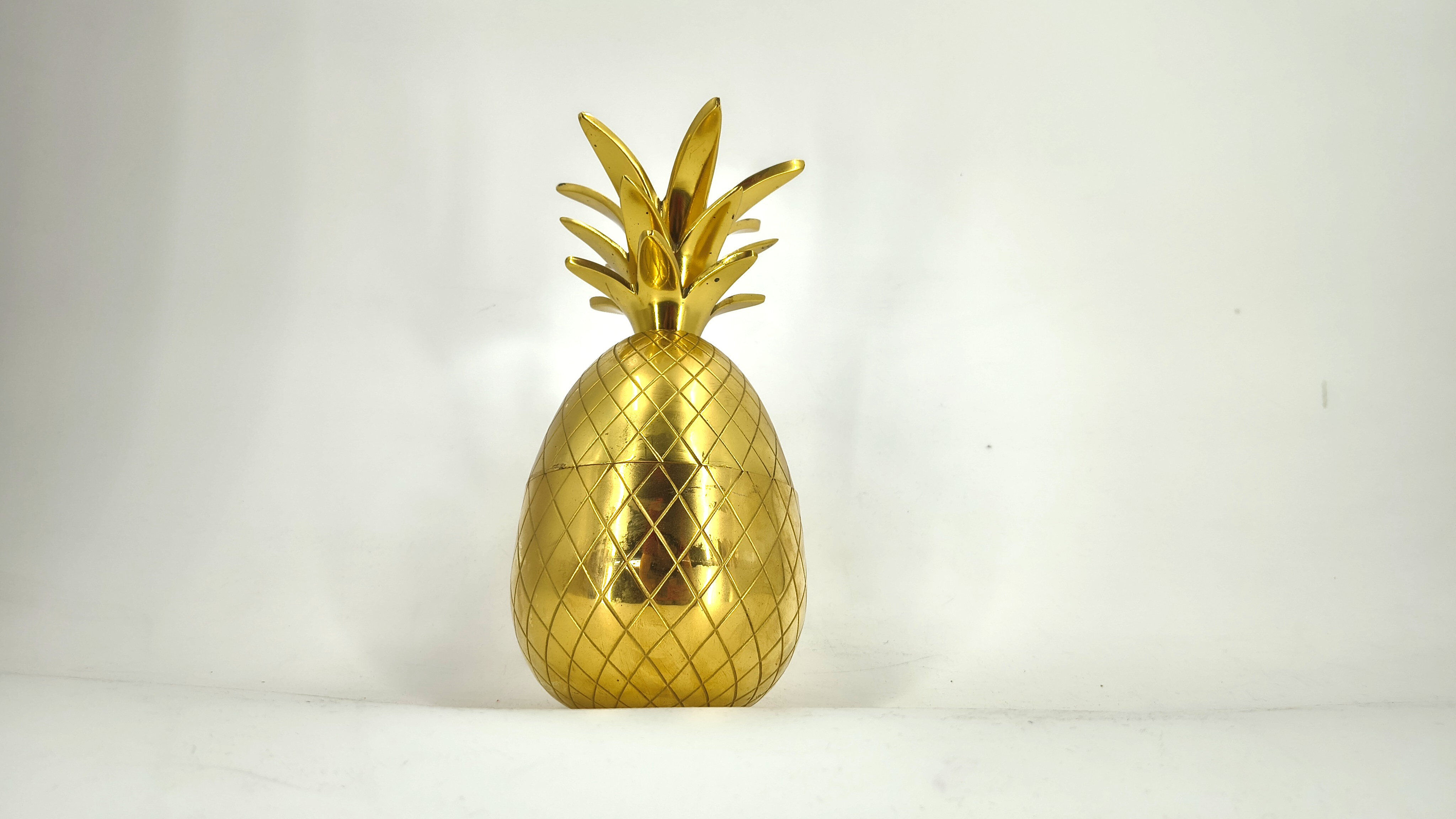 Vintage brass pineapple ice bucket, 1970s
