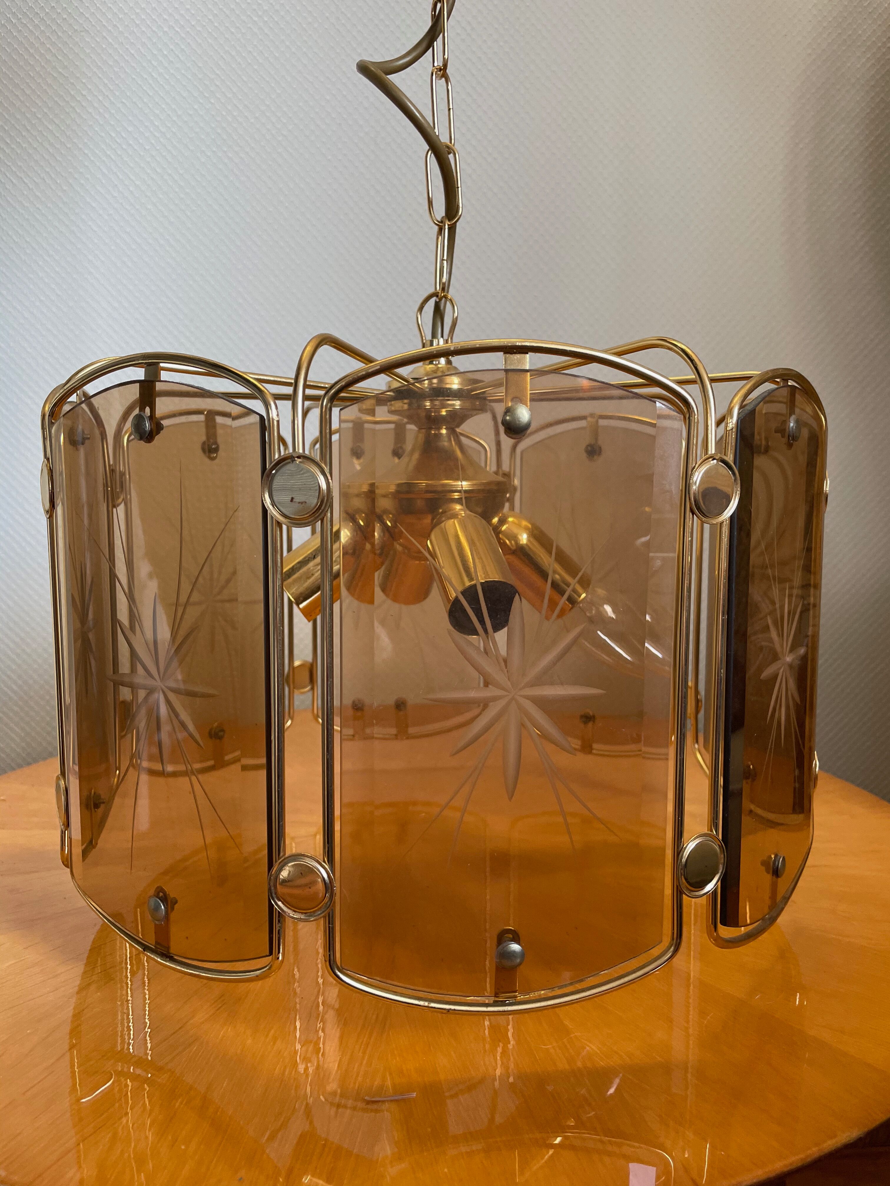 Suspension in smoked glass and vintage brass