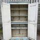 Armoire parisienne en bois
