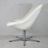 Armchair "Space Age", steel, fiberglass and imitation leather, France, circa 1970