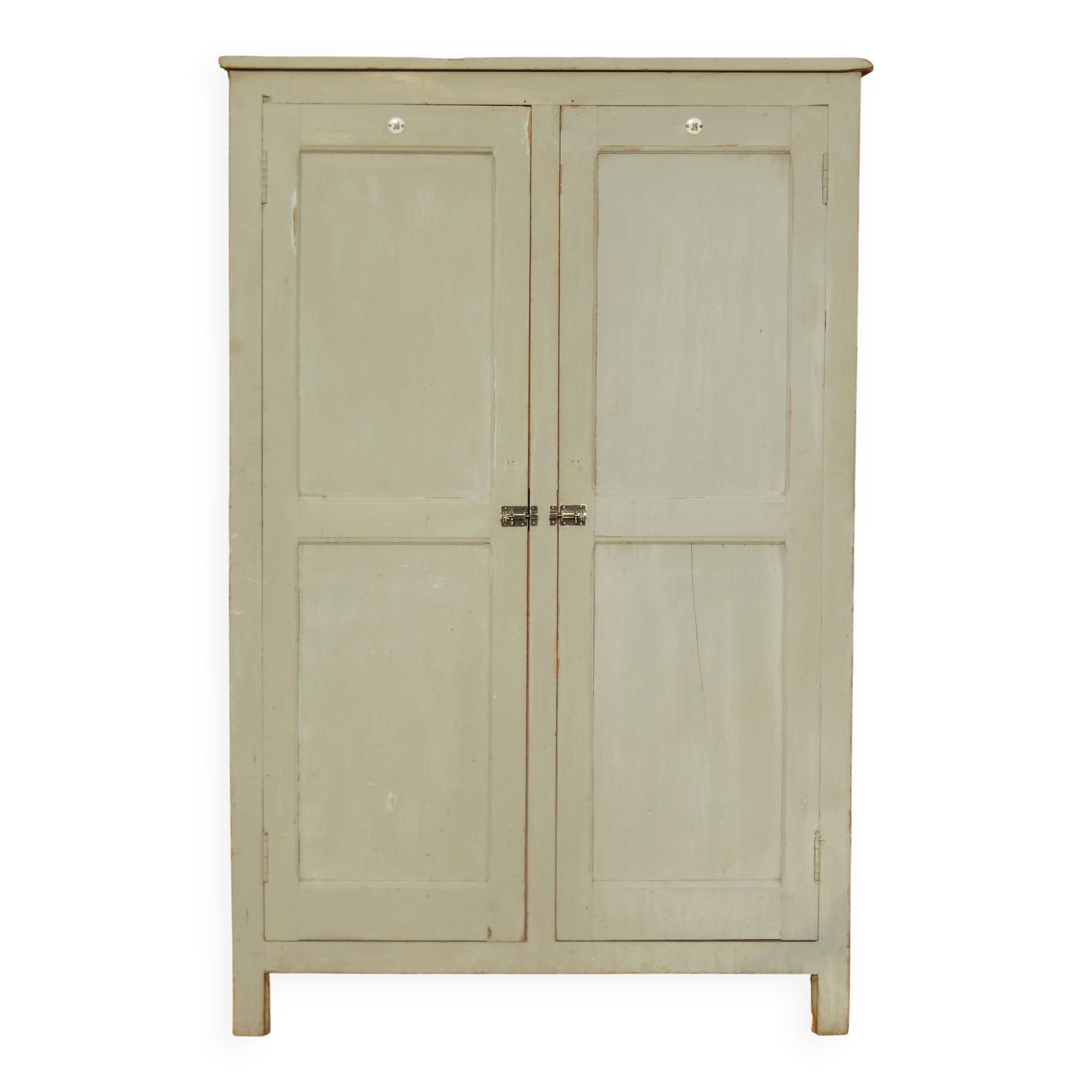 Old workshop wardrobe - Parisian locker cabinet, worn patina