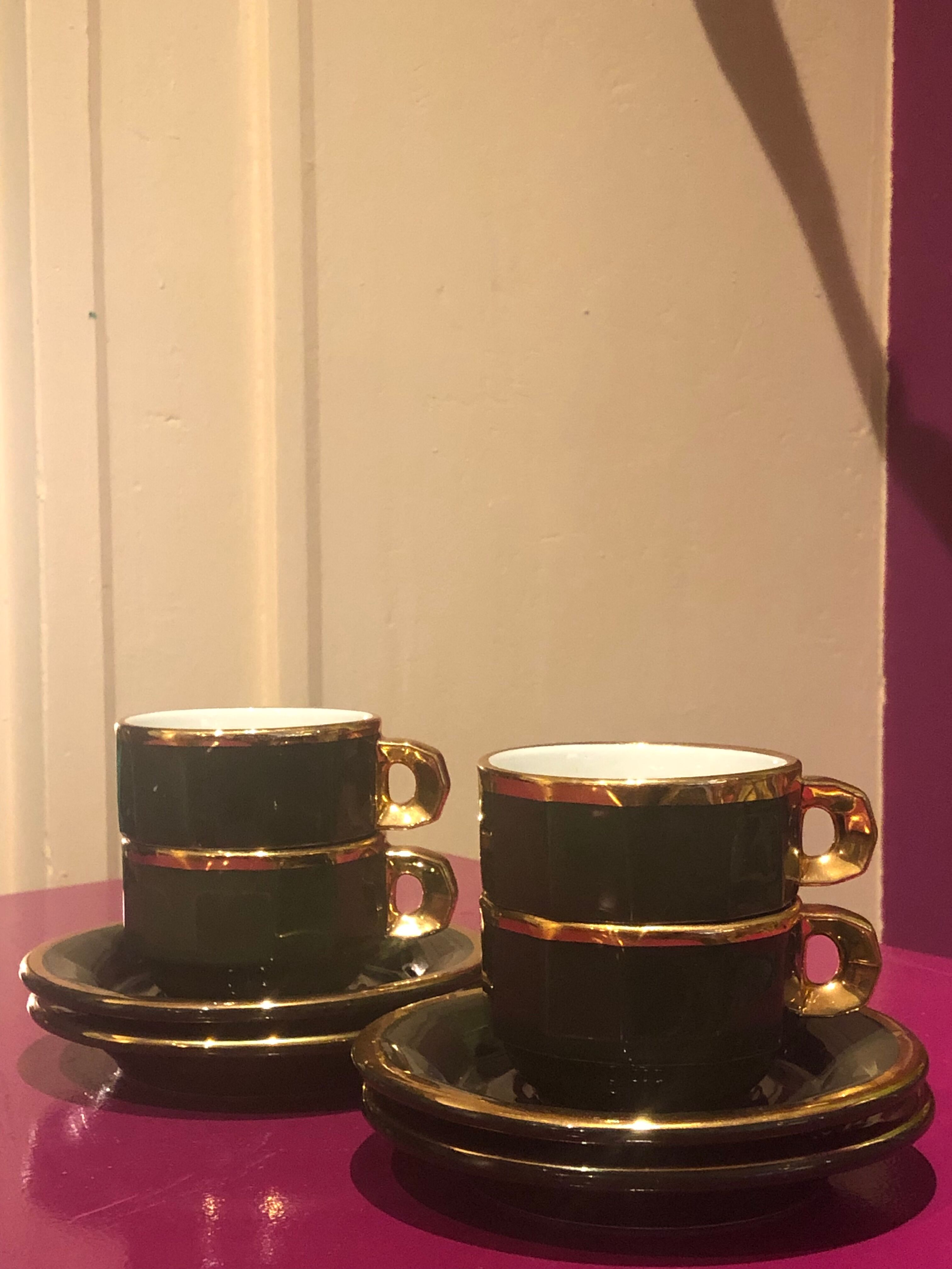 Pillivuyt coffeecups