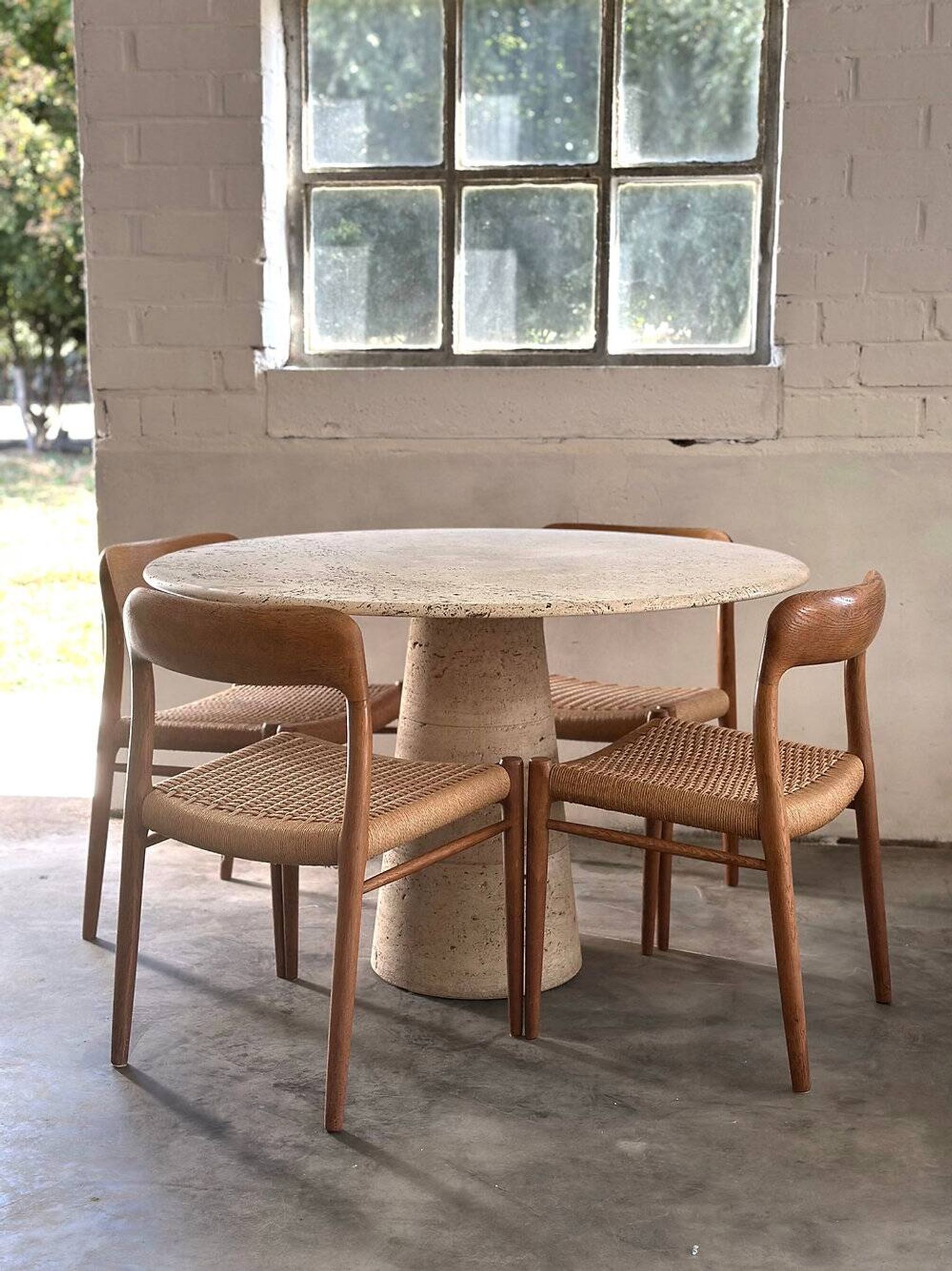 Table à manger en travertin Up & Up, Italie, années 1970