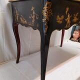 Bureau style Louis XV chinoiseries