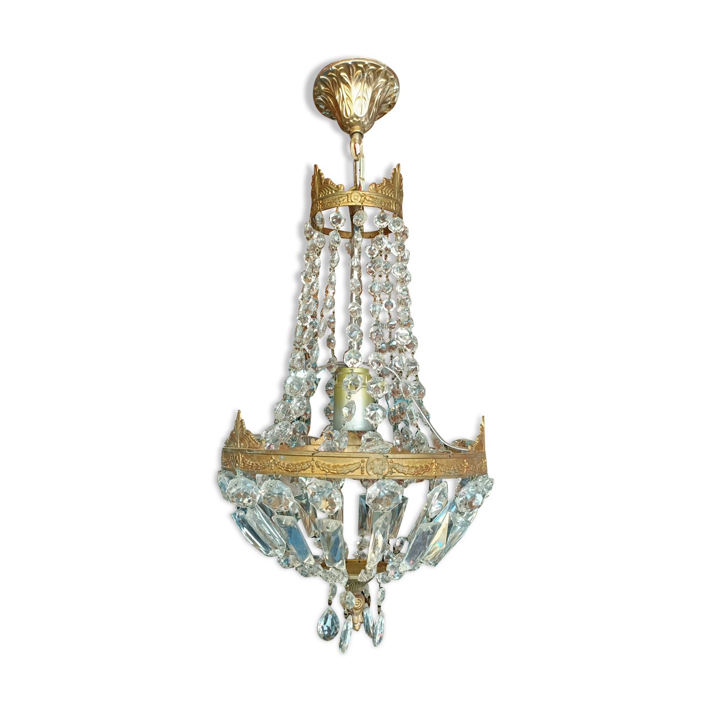 Grape variety chandelier