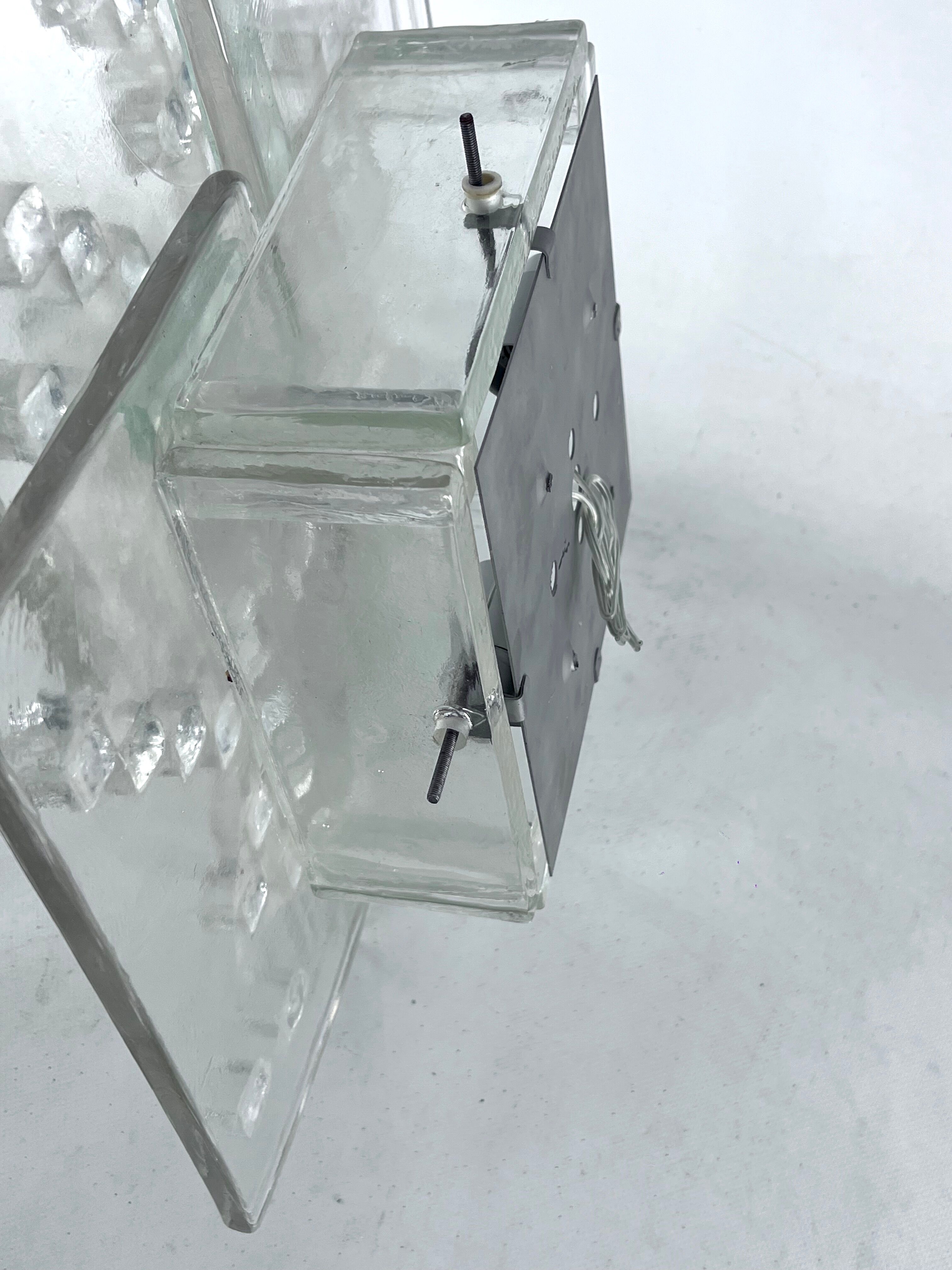 Mid-Century Clear Murano Glass wall light by Albano Poli for Poliarte. Italy 1970s