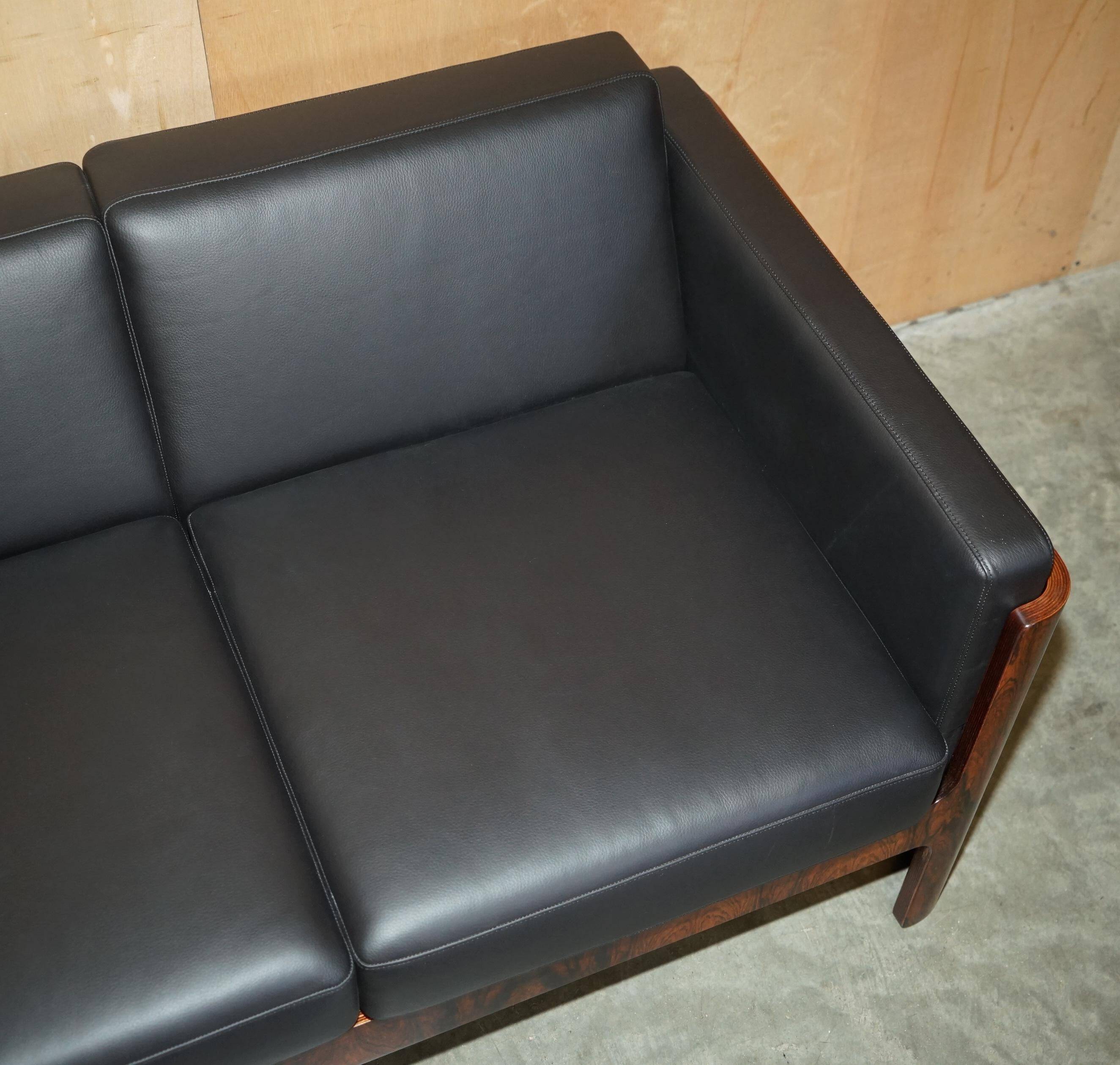 Mid-Century 3-seater canapé in Brazilian hardwood, 1966.