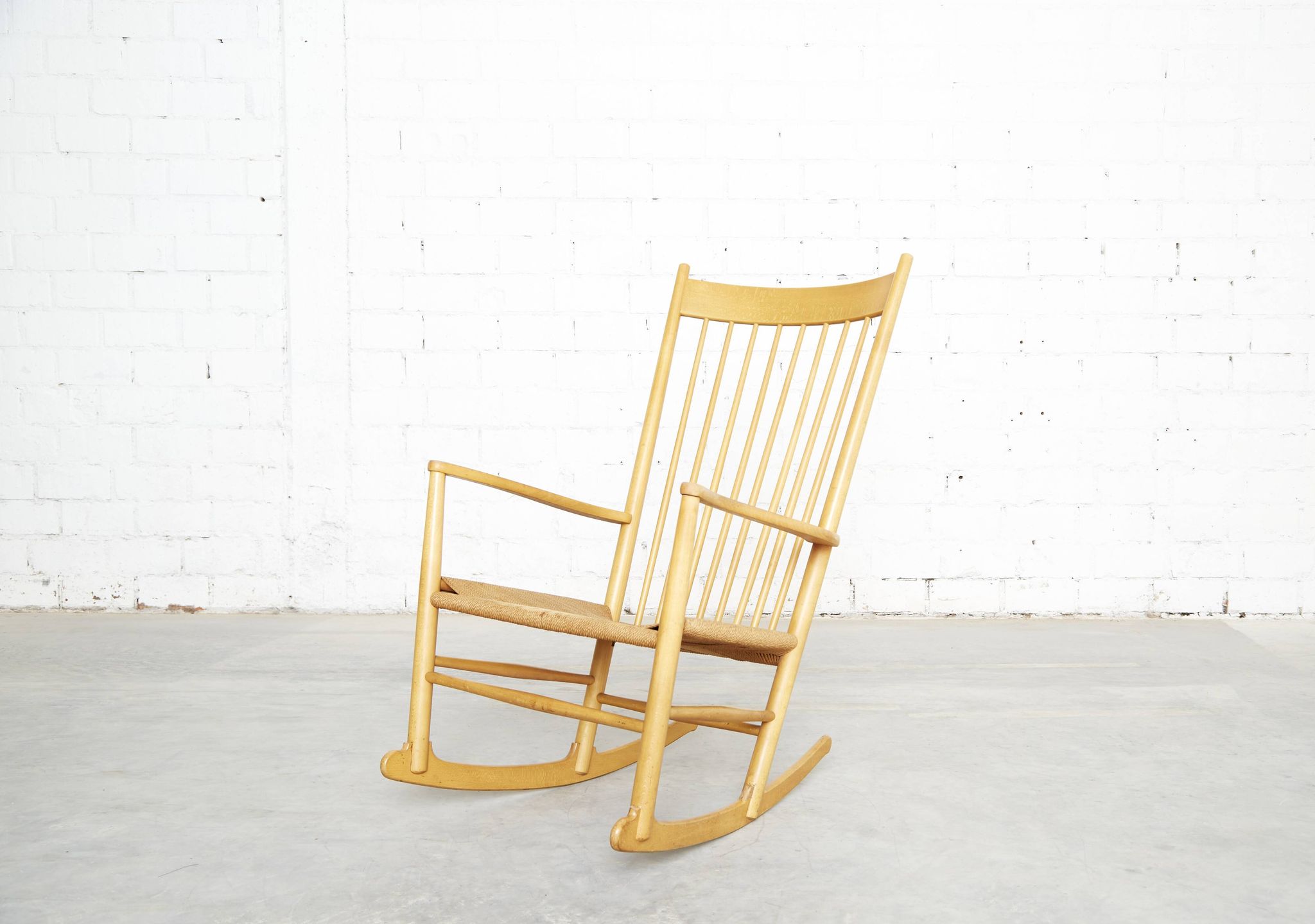 Vintage J16 Rocking Chair by Hans J. Wegner for FDB Møbler, 1960s