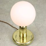 Lampe de table vintage en laiton et opaline, Italie 1970