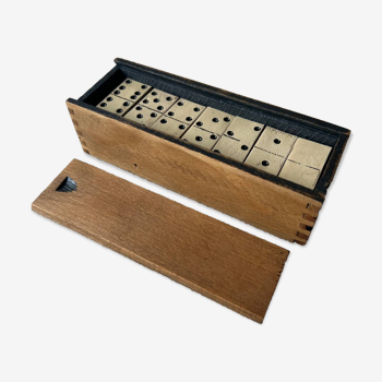 Box of wooden dominoes