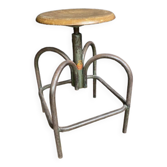Heliolith architect stool