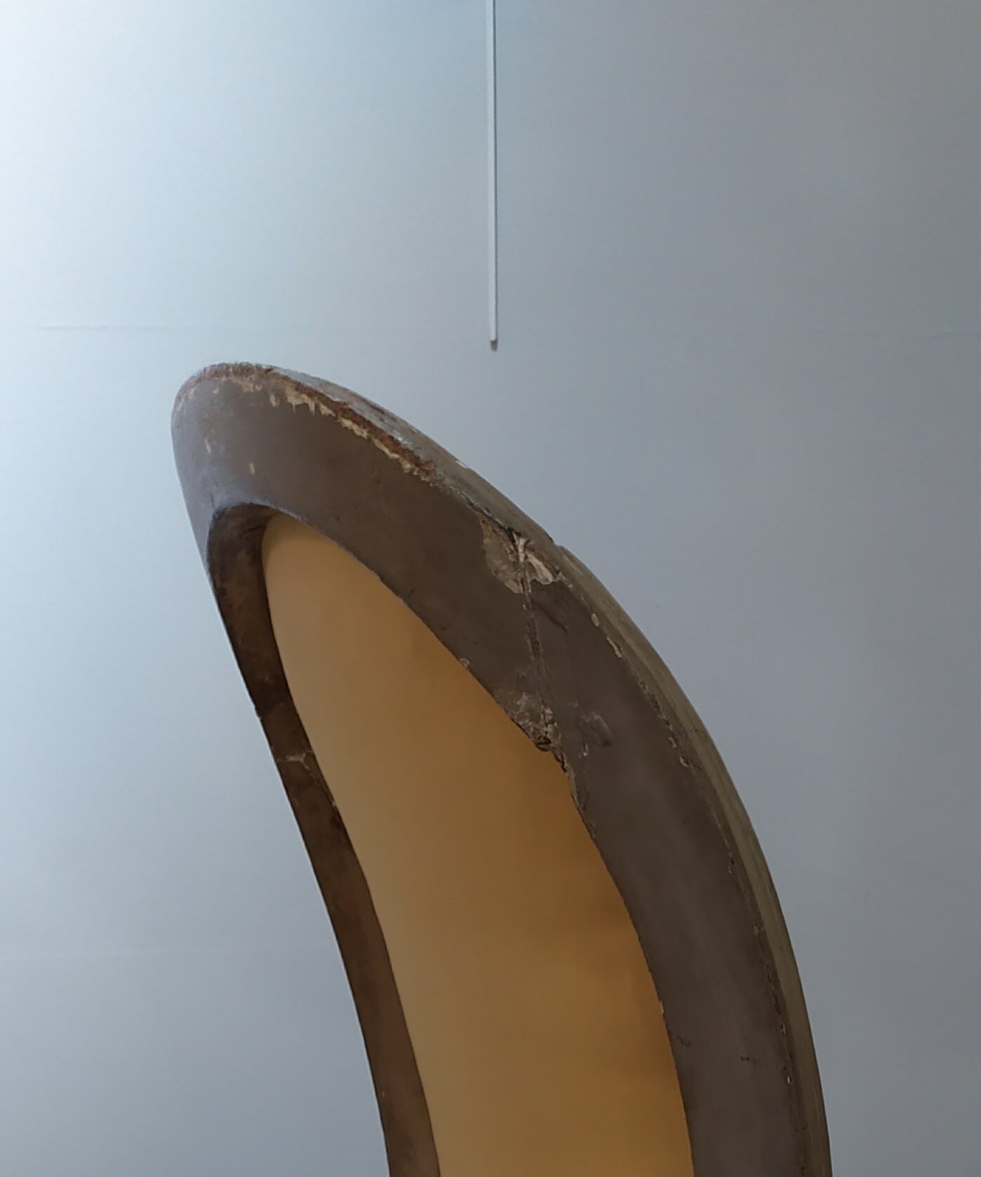 Medallion back chair Louis XVI