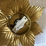 Golden flower wall lamp