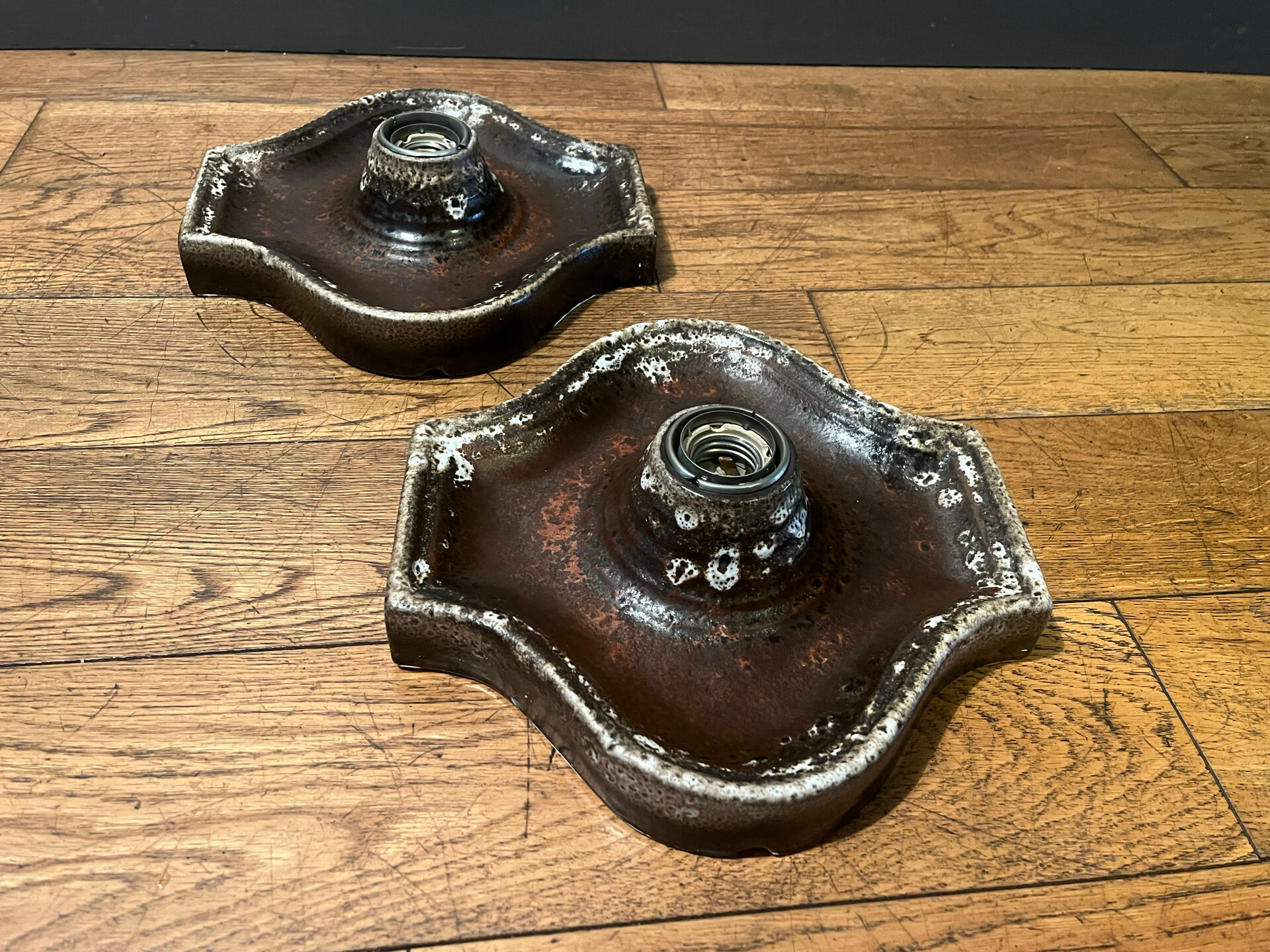 Hustadt Meuchten ceramic wall light pair