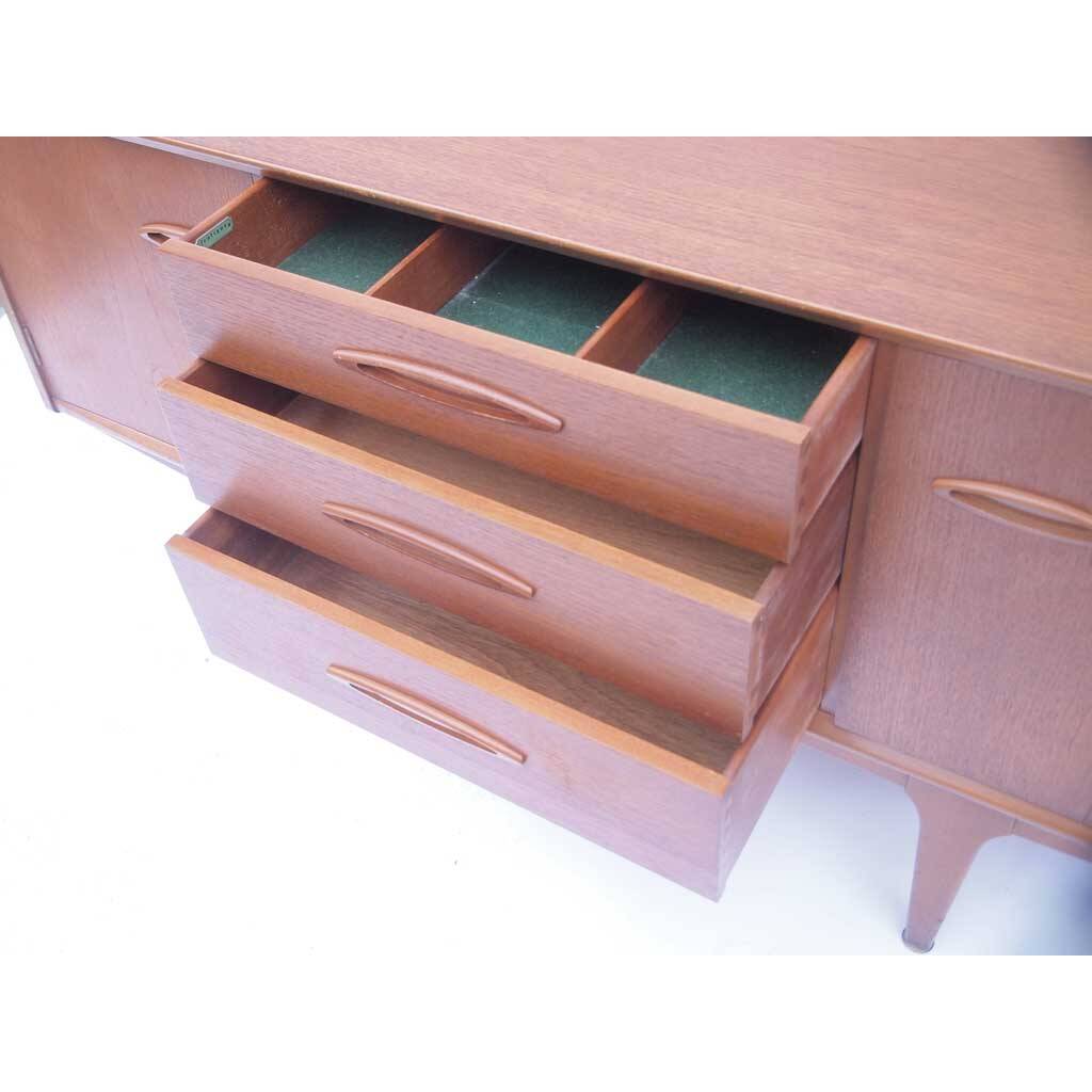 Small Jentique vintage Scandinavian enfilade