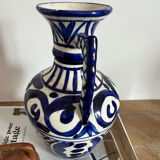 Blue-patterned ceramic vase