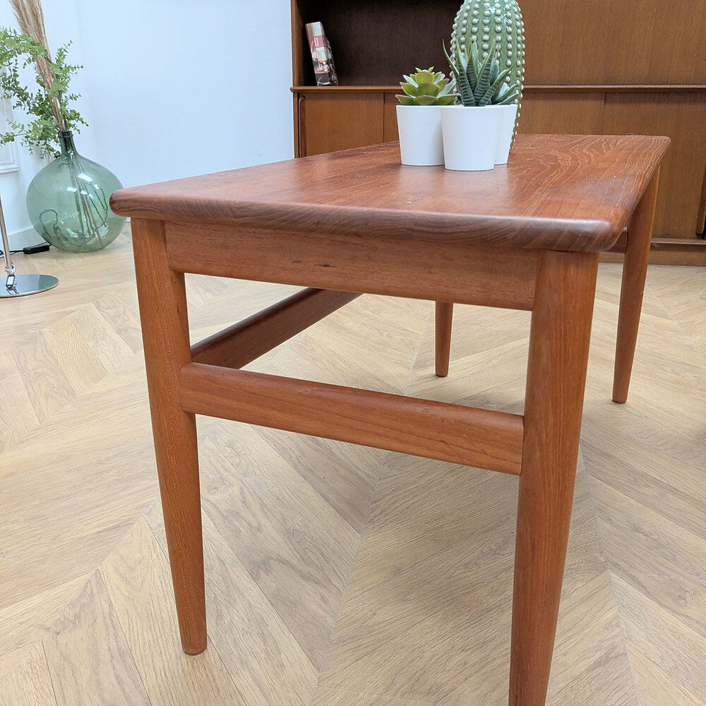 Table basse scandinave & 2 gigognes