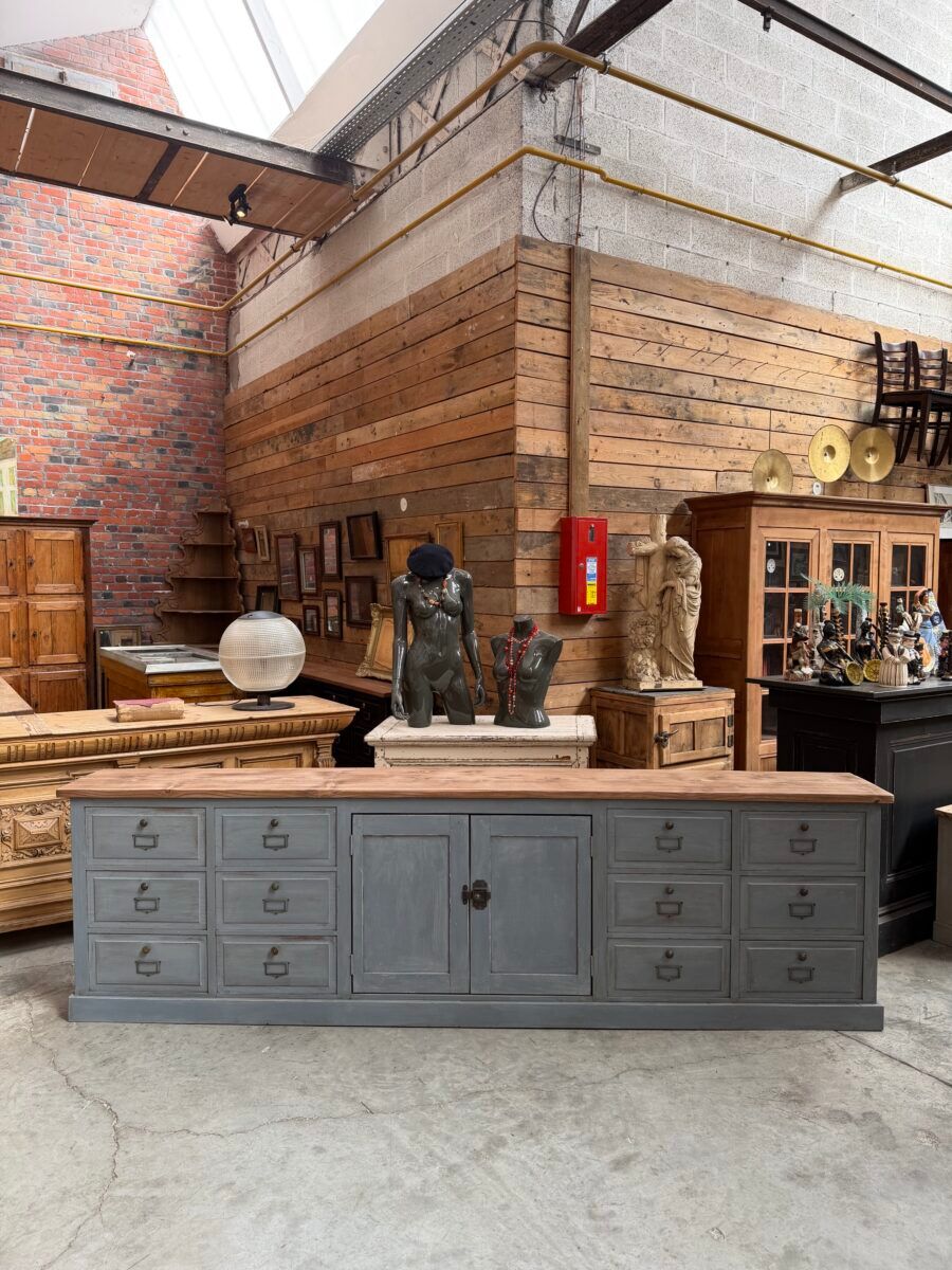 Handcrafted enfilade
