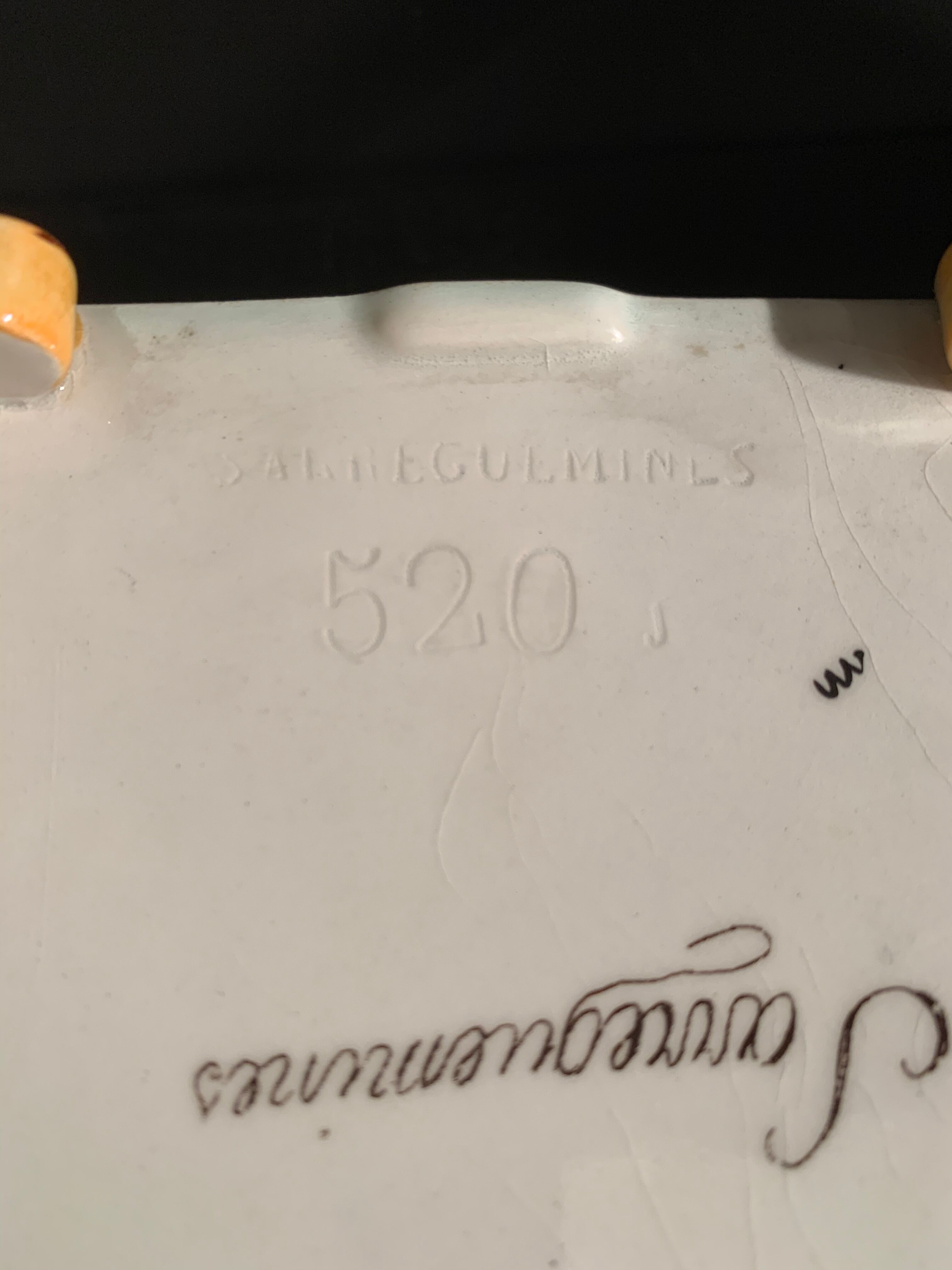 Sarreguemines, pot cache, gardener in earthenware XIXth