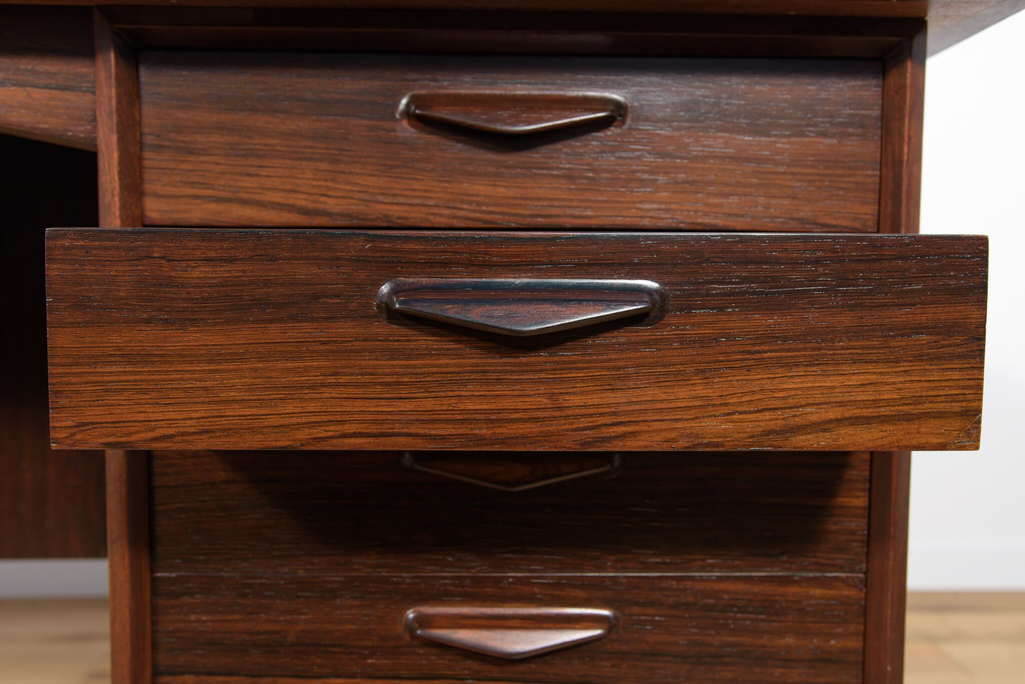 Mid-Century Freestanding Rosewood Desk, 1960s