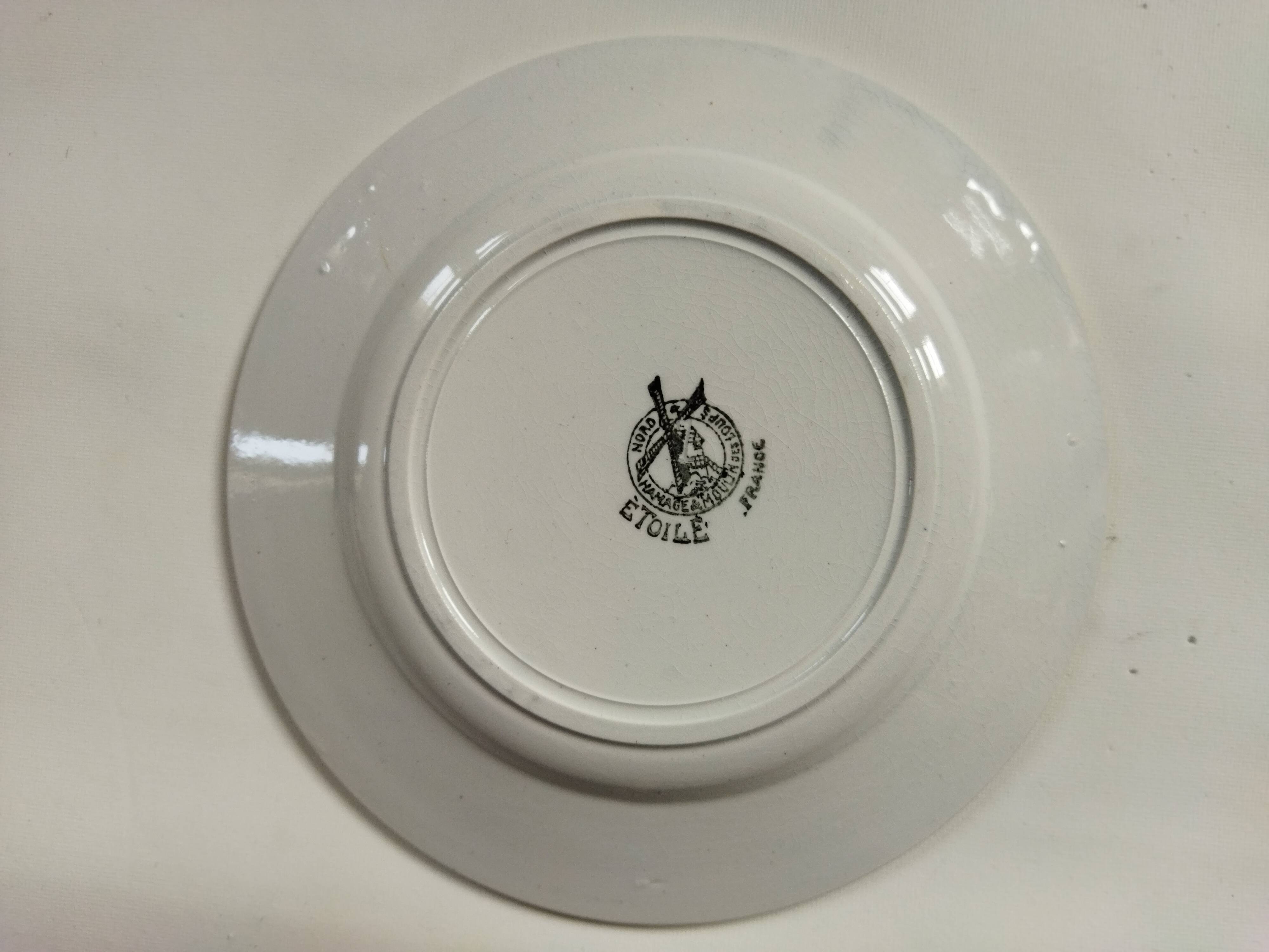 9 dessert plates Hamage & Moulin des Loups, Etoile bleu model