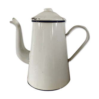 Enamelled coffee maker