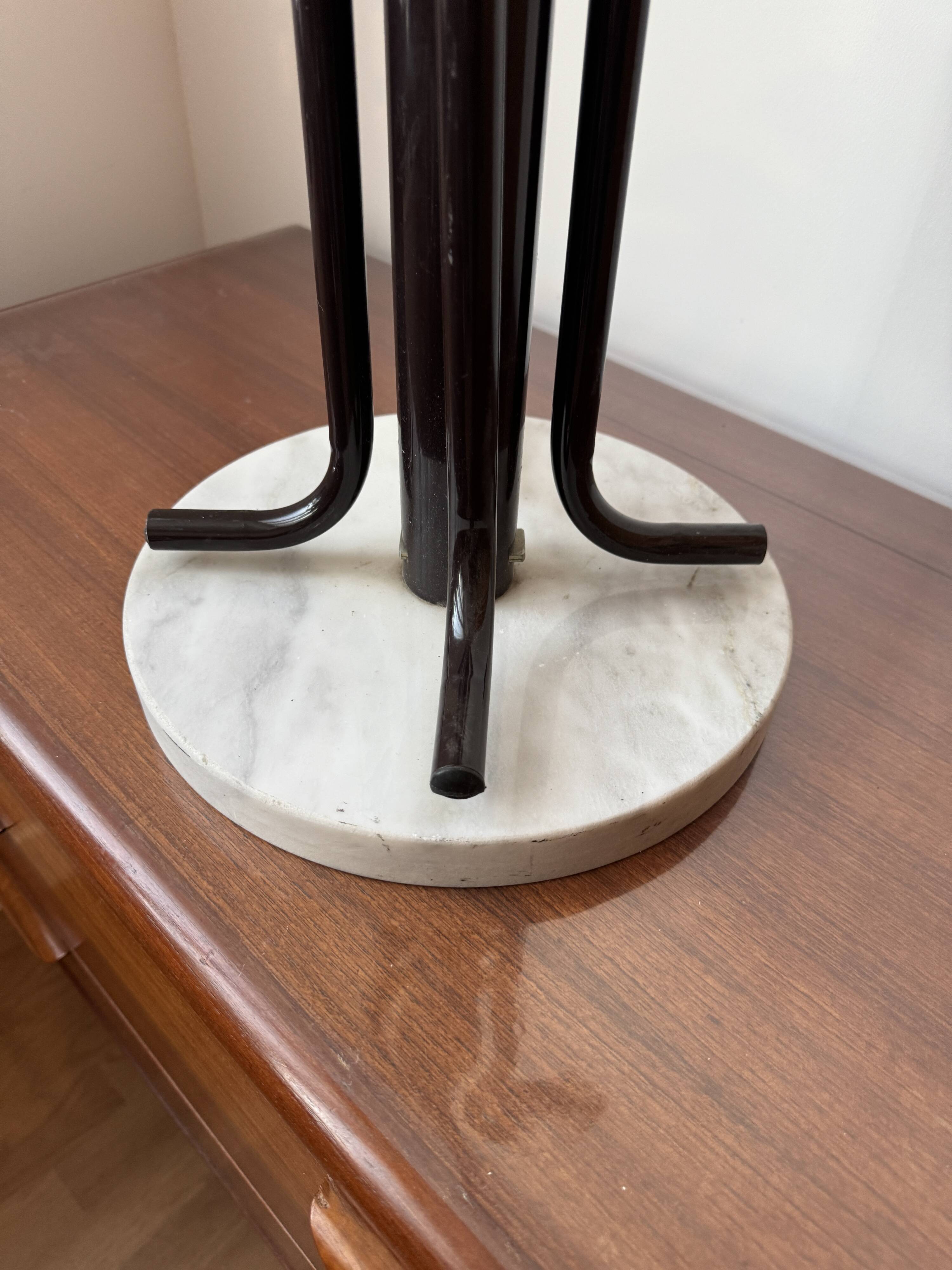 Porte manteau avec pied en marbre 1970