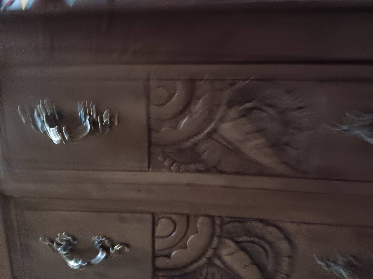 Vintage chest of drawers