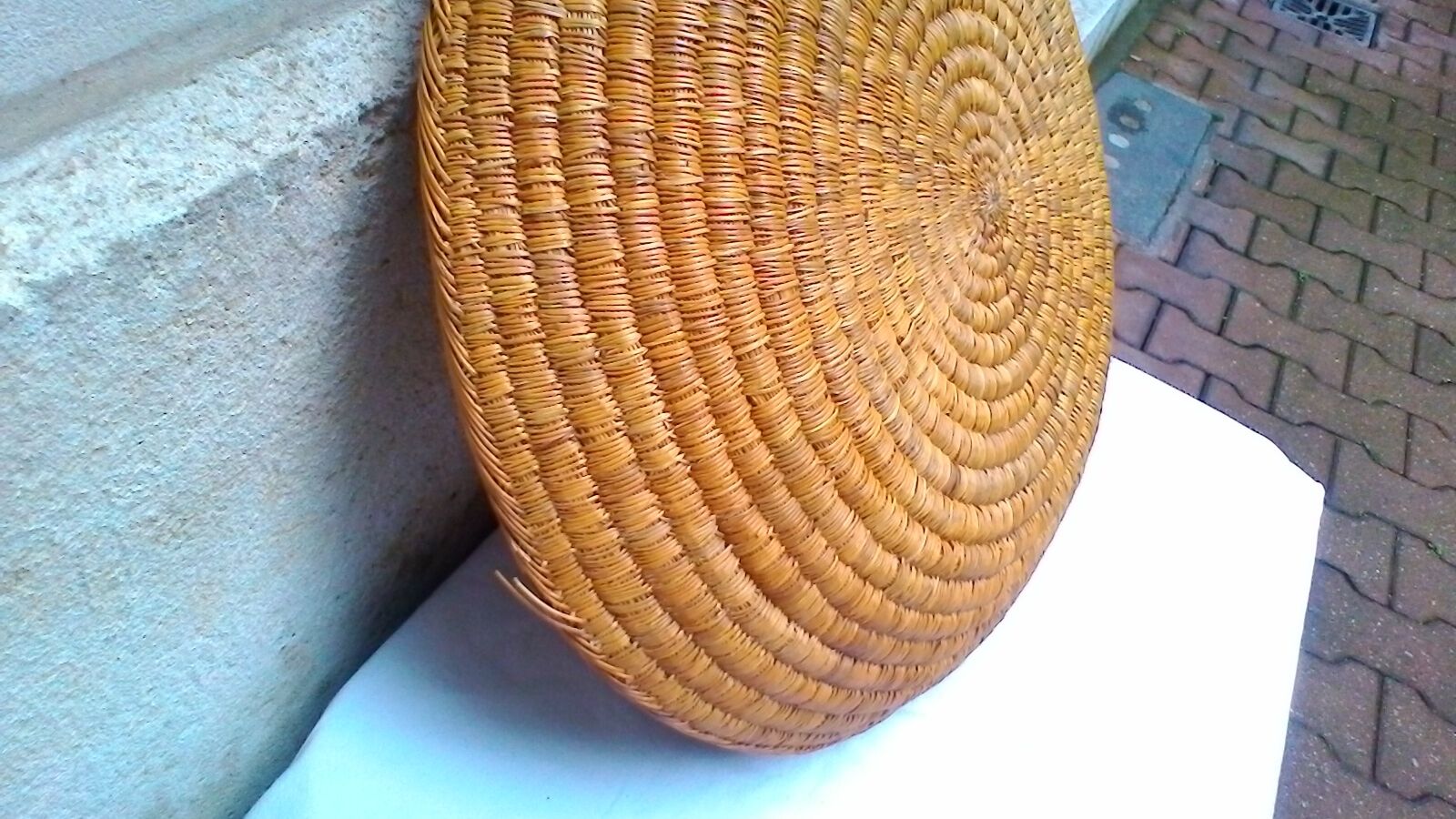 Woven basket