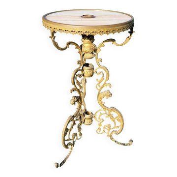 Round table in marble and gilded bronze