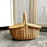 Woven wicker picnic basket