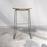 Cappellini stool by Jasper Morrison