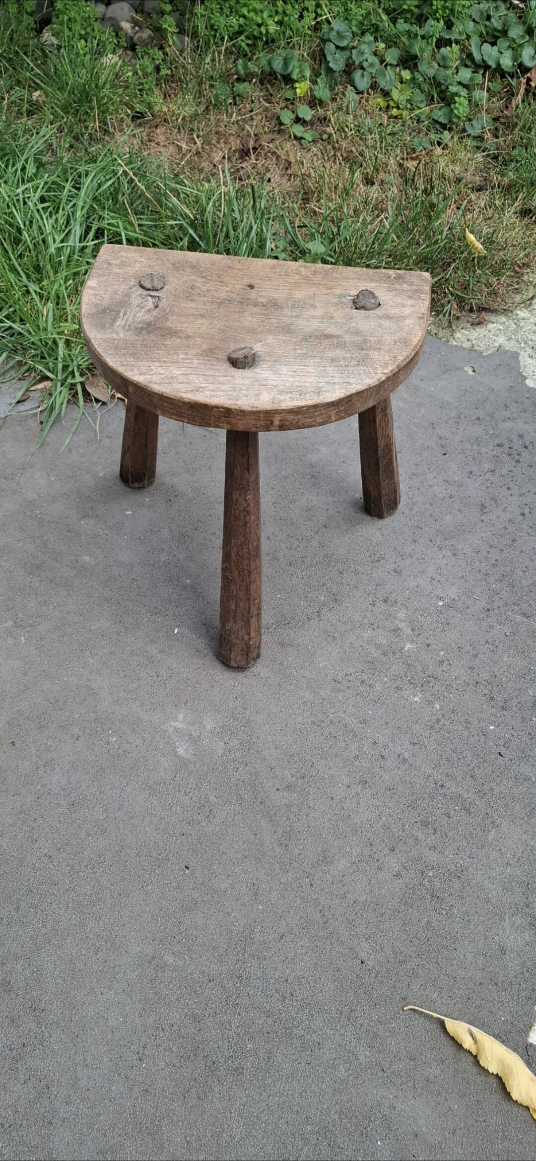 Milking stool